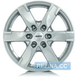 Купить Легковой диск ALUTEC Titan Polar Silver R16 W7 PCD6x130 ET38 DIA66.1