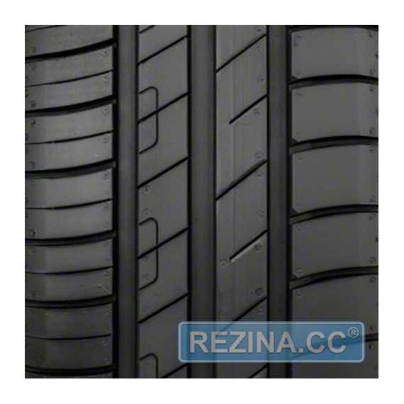 Купити Літня шина GOODYEAR EfficientGrip Performance 215/55R18 95T