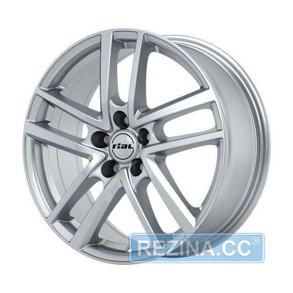 Купить Легковой диск RIAL Astorga Polar Silver R17 W7.5 PCD5x112 ET38 DIA66.6