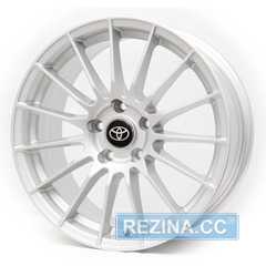 Купить Легковой диск REPLICA Toyota 3309 Silver R17 W7.5 PCD5x114.3 ET40 DIA73.1
